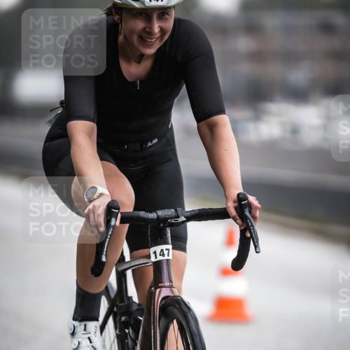 16.08.2026 - KN Förde Triathlon 2026 H.Heesch http://msf.ph/oto/9965607 16.08.2026 09:24:20 Radfahren 147, 175, 183, 197 meine-sportfotos.de