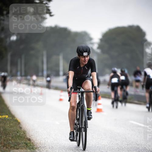 16.08.2026 - KN Förde Triathlon 2026 H.Heesch http://msf.ph/oto/9965761 16.08.2026 09:25:32 Radfahren 102, 150, 170, 191, 193, 198 meine-sportfotos.de