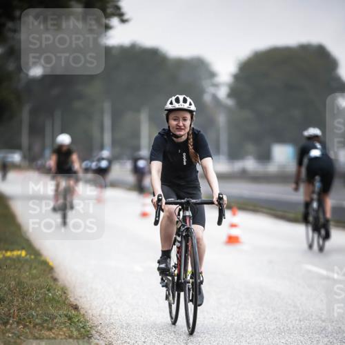 16.08.2026 - KN Förde Triathlon 2026 H.Heesch http://msf.ph/oto/9965780 16.08.2026 09:25:42 Radfahren 115, 139, 145, 153, 163, 225 meine-sportfotos.de