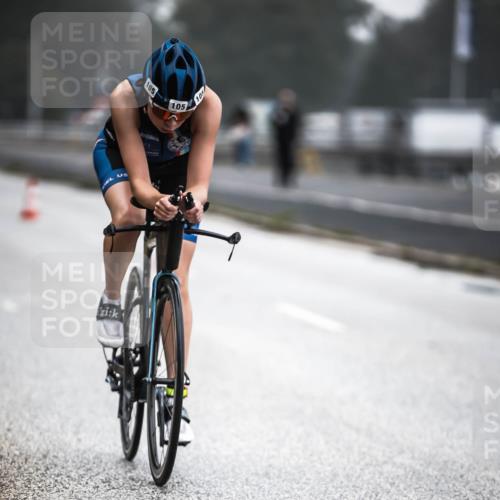16.08.2026 - KN Förde Triathlon 2026 H.Heesch http://msf.ph/oto/9965858 16.08.2026 09:26:34 Radfahren 105, 201, 206 meine-sportfotos.de