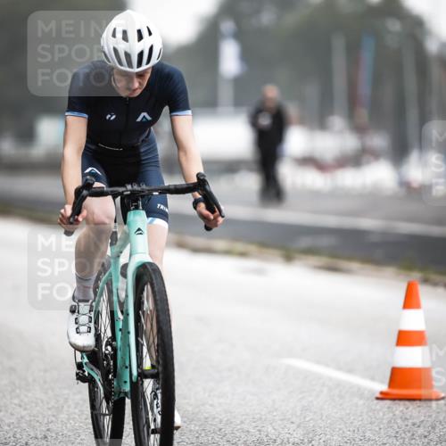 16.08.2026 - KN Förde Triathlon 2026 H.Heesch http://msf.ph/oto/9965907 16.08.2026 09:26:54 Radfahren 175, 197, 212 meine-sportfotos.de