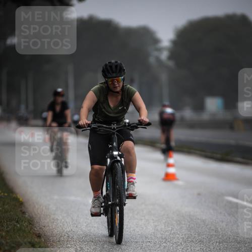 16.08.2026 - KN Förde Triathlon 2026 H.Heesch http://msf.ph/oto/9966012 16.08.2026 09:27:37 Radfahren 108, 156, 171, 205, 230 meine-sportfotos.de