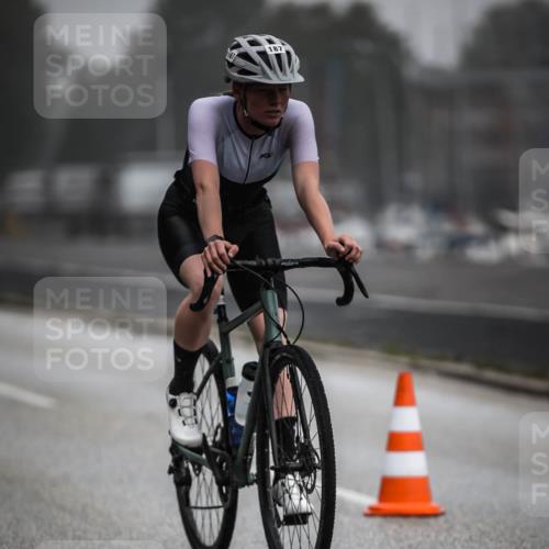 16.08.2026 - KN Förde Triathlon 2026 H.Heesch http://msf.ph/oto/9966090 16.08.2026 09:27:51 Radfahren 115, 142, 168, 186, 187 meine-sportfotos.de
