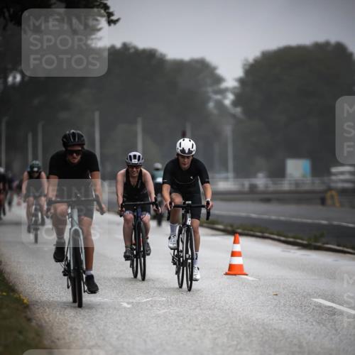 16.08.2026 - KN Förde Triathlon 2026 H.Heesch http://msf.ph/oto/9966150 16.08.2026 09:27:59 Radfahren 103, 110, 113, 114, 146, 164, 166, 174, 178, 192, 239 meine-sportfotos.de
