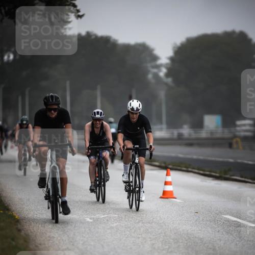 16.08.2026 - KN Förde Triathlon 2026 H.Heesch http://msf.ph/oto/9966151 16.08.2026 09:27:59 Radfahren 103, 110, 113, 114, 146, 164, 166, 174, 178, 192, 239 meine-sportfotos.de