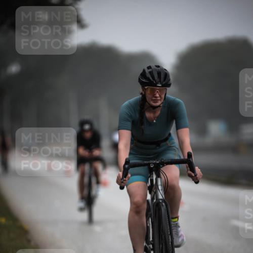 16.08.2026 - KN Förde Triathlon 2026 H.Heesch http://msf.ph/oto/9966249 16.08.2026 09:28:17 Radfahren 152, 191, 195, 214 meine-sportfotos.de