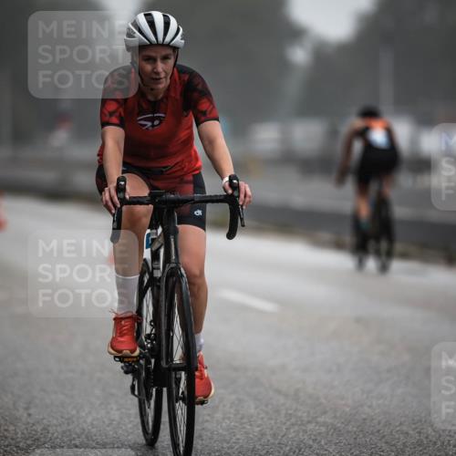 16.08.2026 - KN Förde Triathlon 2026 H.Heesch http://msf.ph/oto/9966326 16.08.2026 09:28:32 Radfahren 117, 139, 160, 163, 167, 200 meine-sportfotos.de