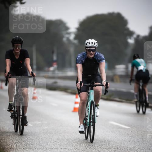 16.08.2026 - KN Förde Triathlon 2026 H.Heesch http://msf.ph/oto/9966601 16.08.2026 09:30:06 Radfahren 107, 126, 127, 148, 177, 203, 230, 240 meine-sportfotos.de