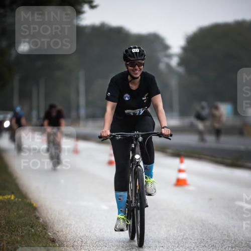 16.08.2026 - KN Förde Triathlon 2026 H.Heesch http://msf.ph/oto/9966637 16.08.2026 09:30:10 Radfahren 107, 127, 148, 177, 180, 203, 215, 230, 240 meine-sportfotos.de