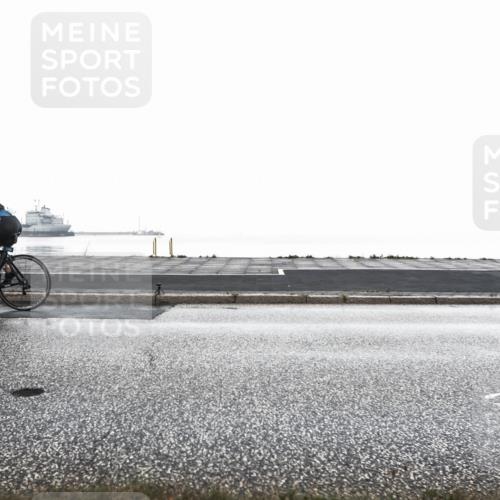 16.08.2026 - KN Förde Triathlon 2026 H.Heesch http://msf.ph/oto/9966653 16.08.2026 09:40:22 Radfahren 106, 110, 121, 127, 140, 142, 176, 191, 206 meine-sportfotos.de
