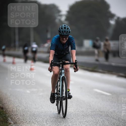 16.08.2026 - KN Förde Triathlon 2026 H.Heesch http://msf.ph/oto/9966738 16.08.2026 09:30:20 Radfahren 142, 146, 171, 235 meine-sportfotos.de