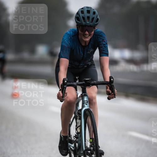 16.08.2026 - KN Förde Triathlon 2026 H.Heesch http://msf.ph/oto/9966761 16.08.2026 09:30:21 Radfahren 142, 146, 235 meine-sportfotos.de