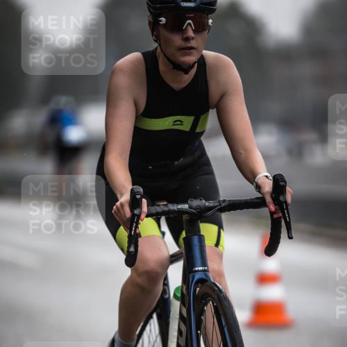 16.08.2026 - KN Förde Triathlon 2026 H.Heesch http://msf.ph/oto/9967065 16.08.2026 09:31:02 Radfahren 117, 130, 214, 223 meine-sportfotos.de