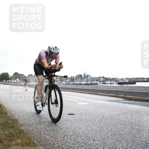 16.08.2026 - KN Förde Triathlon 2026 H.Heesch http://msf.ph/oto/9967279 16.08.2026 09:21:11 Radfahren 118, 160 meine-sportfotos.de
