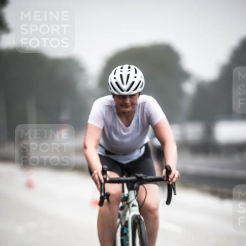 16.08.2026 - KN Förde Triathlon 2026 H.Heesch http://msf.ph/oto/9967286 16.08.2026 09:38:56 Radfahren 122, 128, 138, 156, 171, 174, 186, 211, 259 meine-sportfotos.de