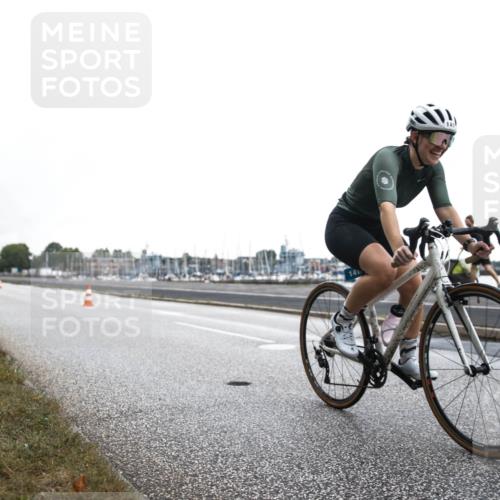 16.08.2026 - KN Förde Triathlon 2026 H.Heesch http://msf.ph/oto/9967293 16.08.2026 09:22:05 Radfahren 141, 158, 162 meine-sportfotos.de