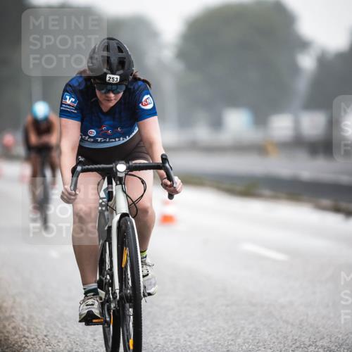 16.08.2026 - KN Förde Triathlon 2026 H.Heesch http://msf.ph/oto/9967484 16.08.2026 09:39:37 Radfahren 119, 227, 242, 253, 537 meine-sportfotos.de
