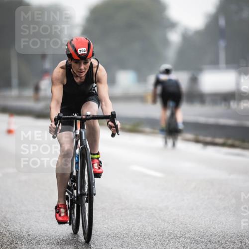 16.08.2026 - KN Förde Triathlon 2026 H.Heesch http://msf.ph/oto/9967566 16.08.2026 09:39:50 Radfahren 167, 200, 217 meine-sportfotos.de