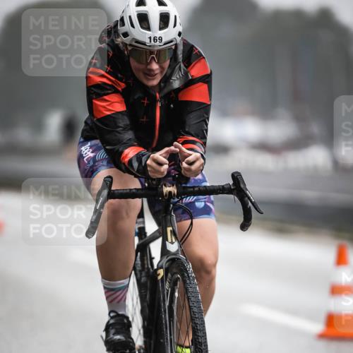 16.08.2026 - KN Förde Triathlon 2026 H.Heesch http://msf.ph/oto/9967689 16.08.2026 09:40:10 Radfahren 159, 160, 169, 214 meine-sportfotos.de