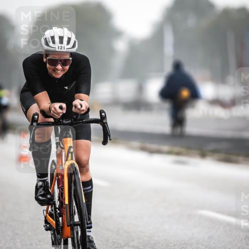 16.08.2026 - KN Förde Triathlon 2026 H.Heesch http://msf.ph/oto/9967786 16.08.2026 09:40:20 Radfahren 110, 116, 121, 142, 148, 206 meine-sportfotos.de