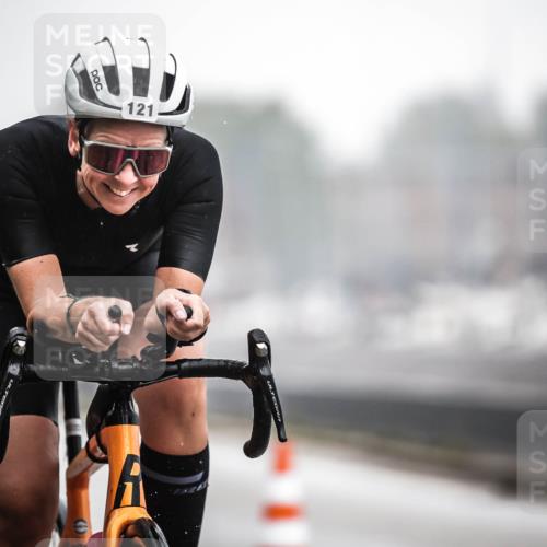 16.08.2026 - KN Förde Triathlon 2026 H.Heesch http://msf.ph/oto/9967807 16.08.2026 09:40:21 Radfahren 110, 121, 127, 140, 142, 148, 176, 191, 206 meine-sportfotos.de