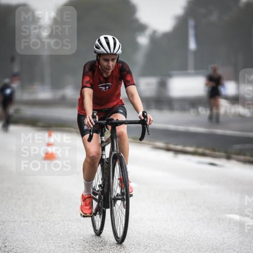 16.08.2026 - KN Förde Triathlon 2026 H.Heesch http://msf.ph/oto/9967964 16.08.2026 09:40:41 Radfahren 139, 184, 232 meine-sportfotos.de