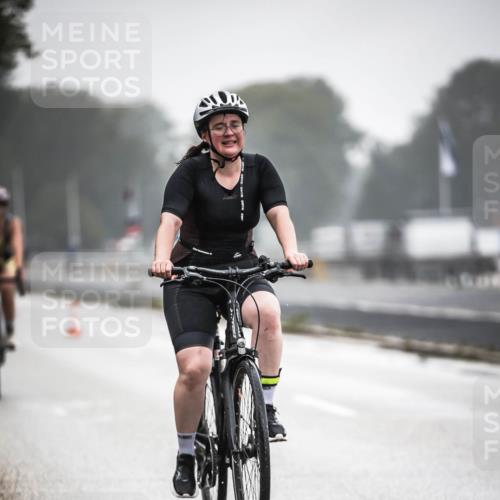16.08.2026 - KN Förde Triathlon 2026 H.Heesch http://msf.ph/oto/9968037 16.08.2026 09:41:16 Radfahren 149, 205, 233, 234, 240, 264 meine-sportfotos.de
