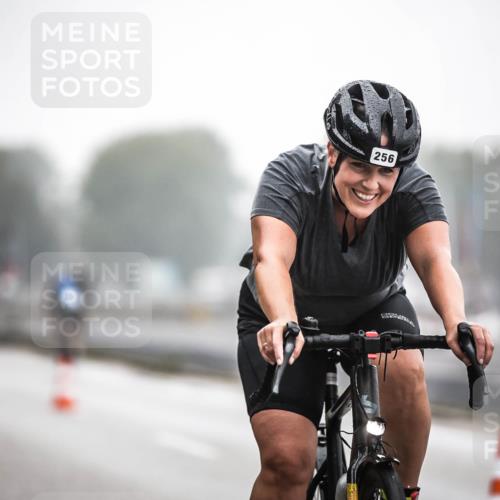 16.08.2026 - KN Förde Triathlon 2026 H.Heesch http://msf.ph/oto/9968090 16.08.2026 09:41:26 Radfahren 122, 132, 256 meine-sportfotos.de