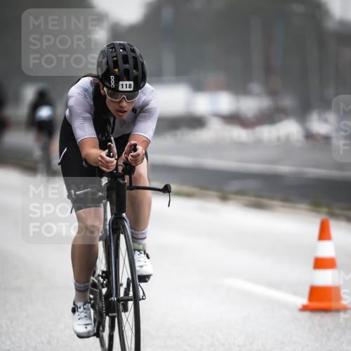 16.08.2026 - KN Förde Triathlon 2026 H.Heesch http://msf.ph/oto/9968127 16.08.2026 09:41:41 Radfahren 117, 118, 126, 129, 130, 171, 229 meine-sportfotos.de