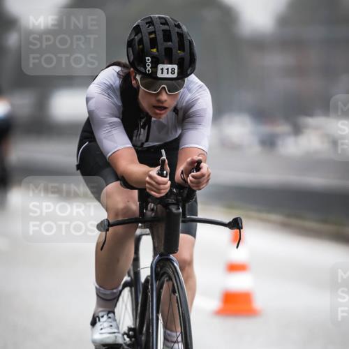 16.08.2026 - KN Förde Triathlon 2026 H.Heesch http://msf.ph/oto/9968134 16.08.2026 09:41:41 Radfahren 117, 118, 126, 129, 130, 171, 229 meine-sportfotos.de