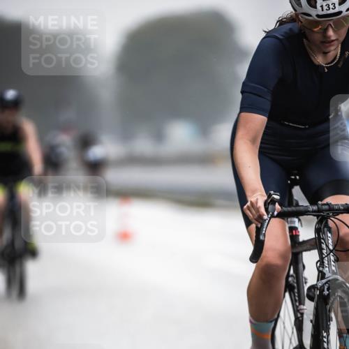 16.08.2026 - KN Förde Triathlon 2026 H.Heesch http://msf.ph/oto/9968413 16.08.2026 09:43:01 Radfahren 127, 133, 140, 214, 219, 222, 223 meine-sportfotos.de