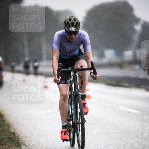 16.08.2026 - KN Förde Triathlon 2026 H.Heesch http://msf.ph/oto/9968434 16.08.2026 09:43:05 Radfahren 140, 214, 219, 223 meine-sportfotos.de