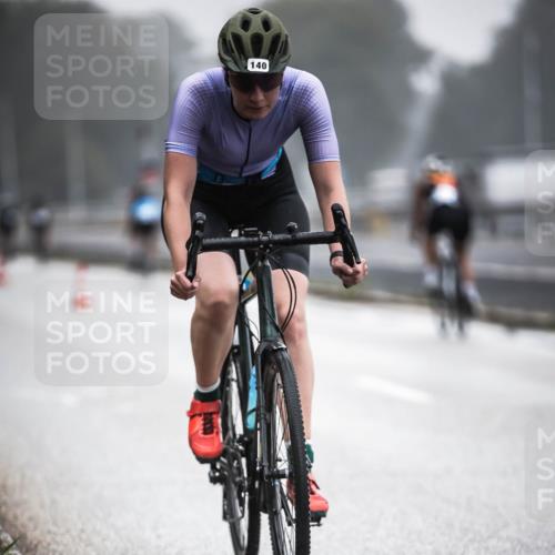 16.08.2026 - KN Förde Triathlon 2026 H.Heesch http://msf.ph/oto/9968439 16.08.2026 09:43:05 Radfahren 140, 214, 219, 223 meine-sportfotos.de