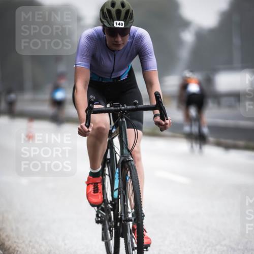 16.08.2026 - KN Förde Triathlon 2026 H.Heesch http://msf.ph/oto/9968440 16.08.2026 09:43:05 Radfahren 140, 214, 219, 223 meine-sportfotos.de