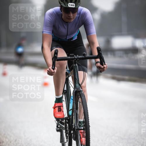 16.08.2026 - KN Förde Triathlon 2026 H.Heesch http://msf.ph/oto/9968443 16.08.2026 09:43:06 Radfahren 140, 219, 223 meine-sportfotos.de