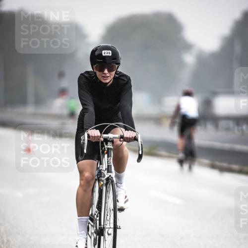 16.08.2026 - KN Förde Triathlon 2026 H.Heesch http://msf.ph/oto/9968514 16.08.2026 09:44:13 Radfahren 130, 131, 235, 245, 251, 805 meine-sportfotos.de