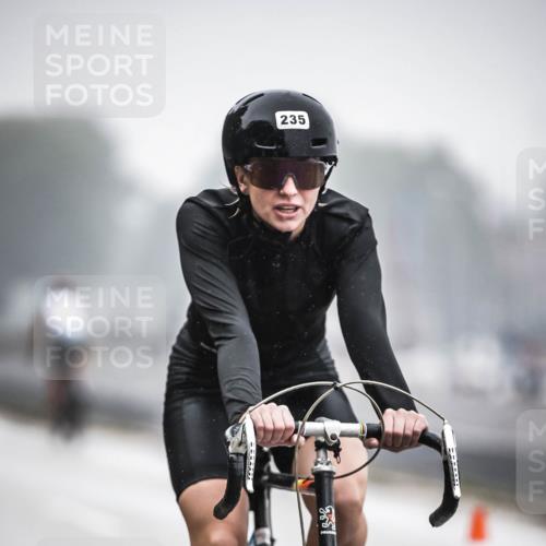 16.08.2026 - KN Förde Triathlon 2026 H.Heesch http://msf.ph/oto/9968527 16.08.2026 09:44:14 Radfahren 130, 131, 235, 245, 251, 805 meine-sportfotos.de
