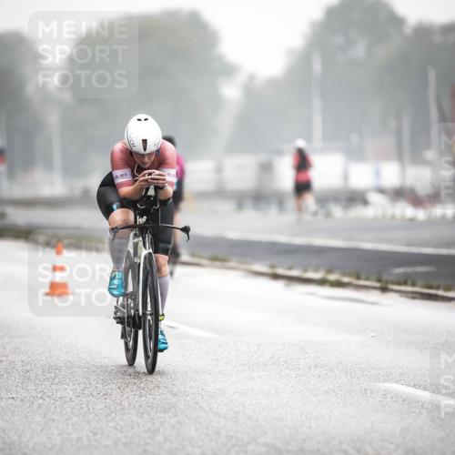 16.08.2026 - KN Förde Triathlon 2026 H.Heesch http://msf.ph/oto/9968634 16.08.2026 09:44:55 Radfahren 165, 226 meine-sportfotos.de