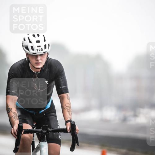 16.08.2026 - KN Förde Triathlon 2026 H.Heesch http://msf.ph/oto/9968745 16.08.2026 09:45:26 Radfahren 120, 155, 238, 243 meine-sportfotos.de