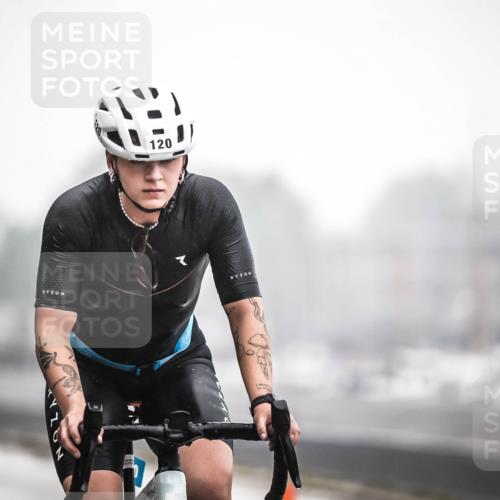 16.08.2026 - KN Förde Triathlon 2026 H.Heesch http://msf.ph/oto/9968747 16.08.2026 09:45:26 Radfahren 120, 155, 238, 243 meine-sportfotos.de