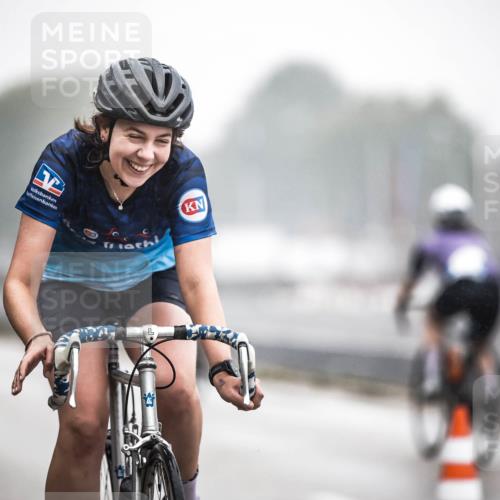 16.08.2026 - KN Förde Triathlon 2026 H.Heesch http://msf.ph/oto/9968803 16.08.2026 09:45:40 Radfahren 114, 143, 145, 147, 153, 182, 250 meine-sportfotos.de