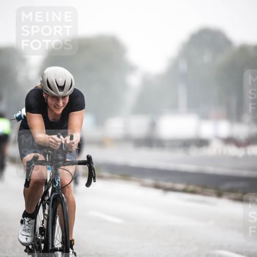16.08.2026 - KN Förde Triathlon 2026 H.Heesch http://msf.ph/oto/9968815 16.08.2026 09:45:42 Radfahren 114, 143, 145, 147, 153, 162, 222, 250 meine-sportfotos.de