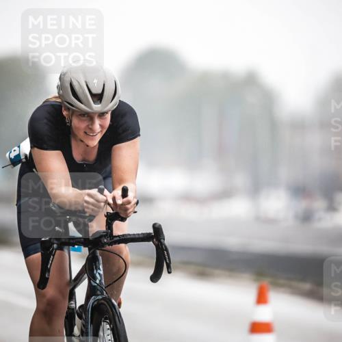 16.08.2026 - KN Förde Triathlon 2026 H.Heesch http://msf.ph/oto/9968822 16.08.2026 09:45:42 Radfahren 114, 143, 145, 147, 153, 162, 222, 250 meine-sportfotos.de