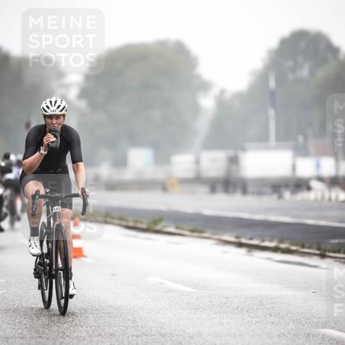 16.08.2026 - KN Förde Triathlon 2026 H.Heesch http://msf.ph/oto/9968832 16.08.2026 09:45:44 Radfahren 114, 145, 147, 153, 158, 162, 222, 224, 250 meine-sportfotos.de