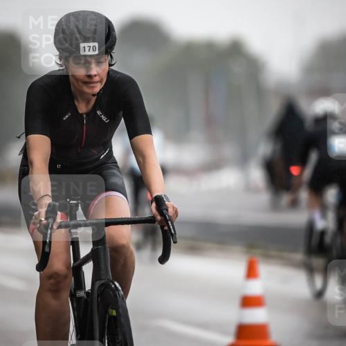 16.08.2026 - KN Förde Triathlon 2026 H.Heesch http://msf.ph/oto/9969085 16.08.2026 09:46:58 Radfahren 131, 161, 166, 170, 178, 192, 805 meine-sportfotos.de