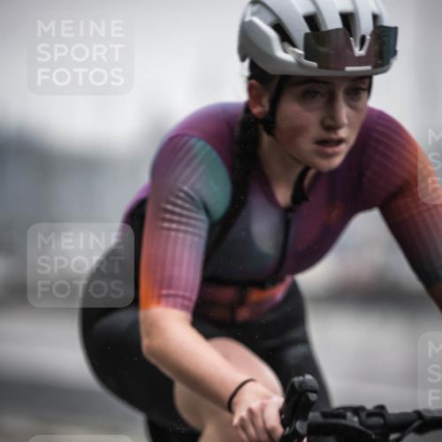 16.08.2026 - KN Förde Triathlon 2026 H.Heesch http://msf.ph/oto/9969147 16.08.2026 09:47:26 Radfahren 138, 228, 248, 254 meine-sportfotos.de