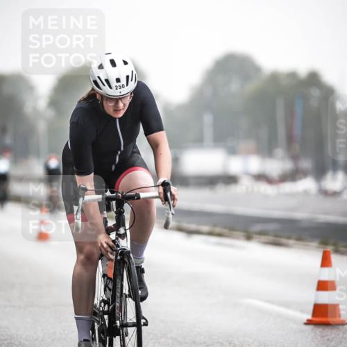 16.08.2026 - KN Förde Triathlon 2026 H.Heesch http://msf.ph/oto/9969281 16.08.2026 09:48:32 Radfahren 153, 168, 195, 225, 230, 238, 243, 250, 252 meine-sportfotos.de