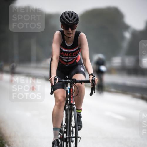 16.08.2026 - KN Förde Triathlon 2026 H.Heesch http://msf.ph/oto/9969384 16.08.2026 09:49:05 Radfahren 169, 190, 198 meine-sportfotos.de
