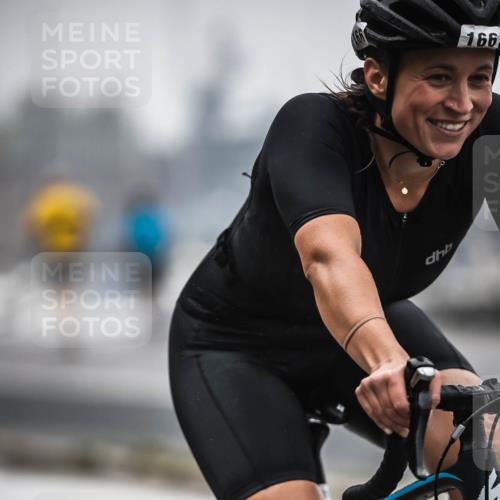16.08.2026 - KN Förde Triathlon 2026 H.Heesch http://msf.ph/oto/9969500 16.08.2026 09:49:39 Radfahren 122, 159, 163, 166, 191, 265 meine-sportfotos.de