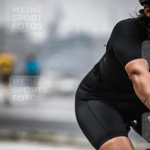 16.08.2026 - KN Förde Triathlon 2026 H.Heesch http://msf.ph/oto/9969501 16.08.2026 09:49:39 Radfahren 122, 159, 163, 166, 191, 265 meine-sportfotos.de